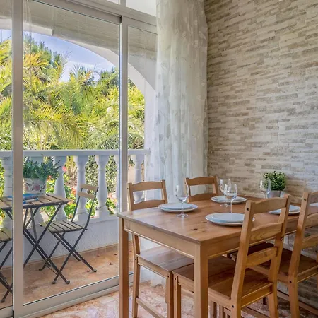 Casa En La Playa Con Piscinas 11 A Nyaraló