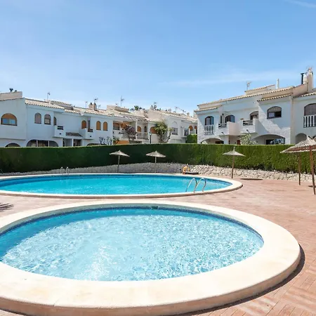 Casa En La Playa Con Piscinas 11 A *