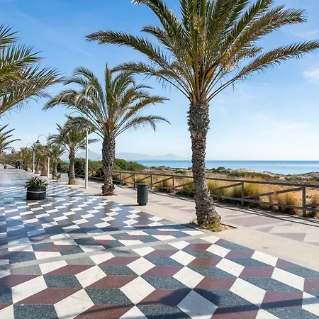 Сasa de vacaciones Casa En La Playa Con Piscinas 11 A