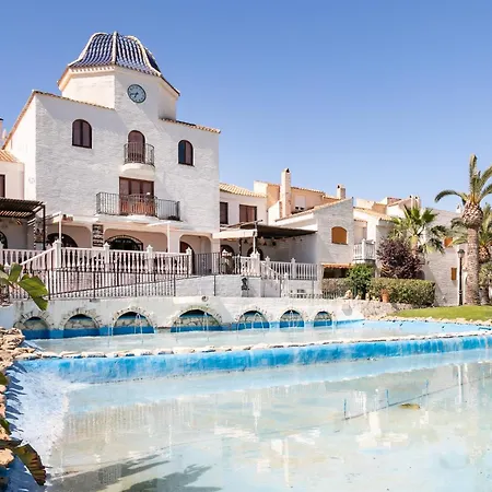 Casa En La Playa Con Piscinas 11 A *